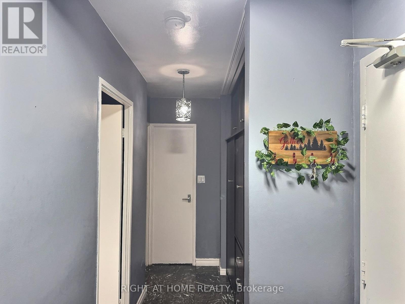 1202 - 1 Massey Square, Toronto, Ontario  M4C 5L4 - Photo 11 - E12032669