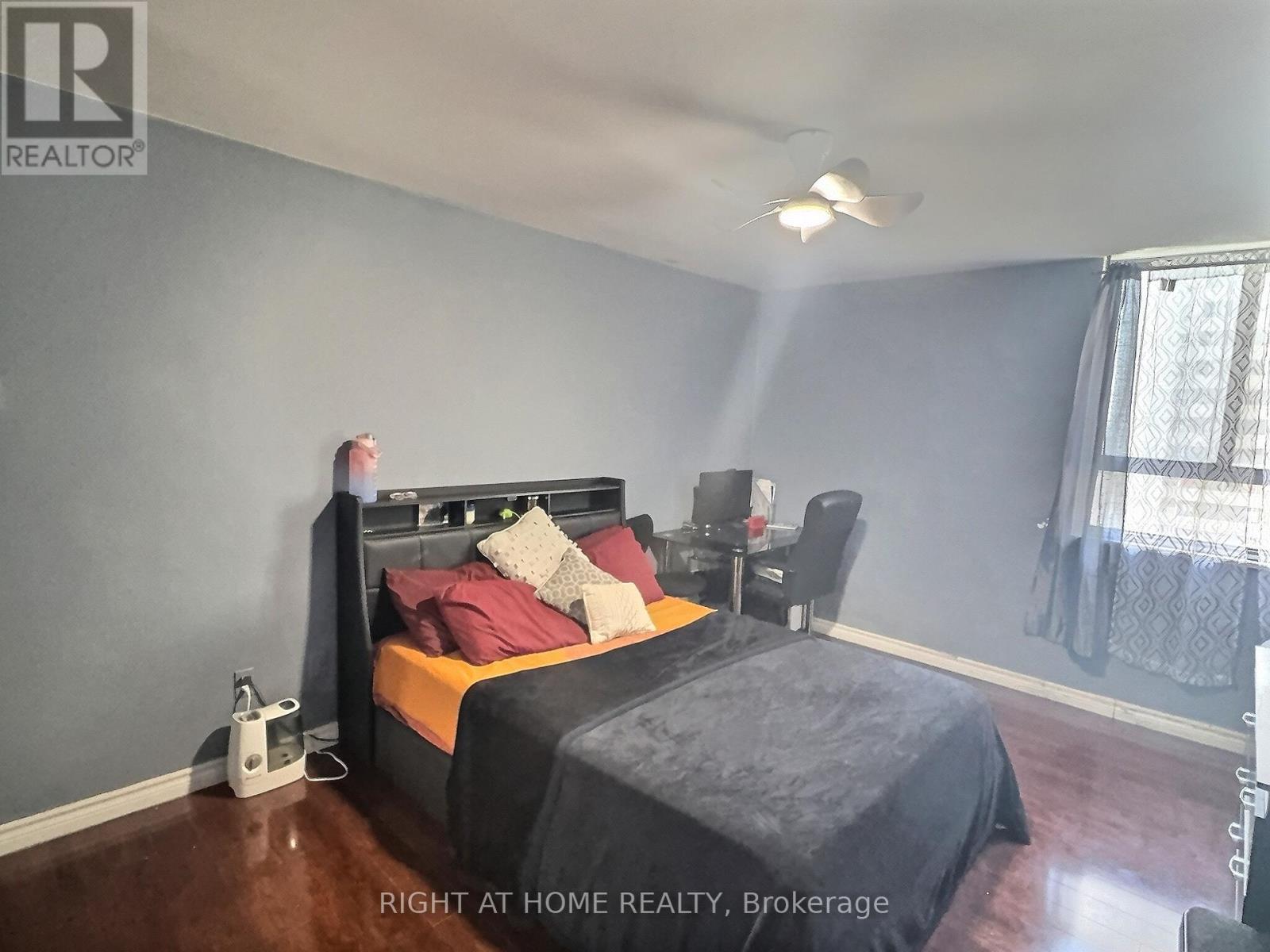 1202 - 1 Massey Square, Toronto, Ontario  M4C 5L4 - Photo 13 - E12032669