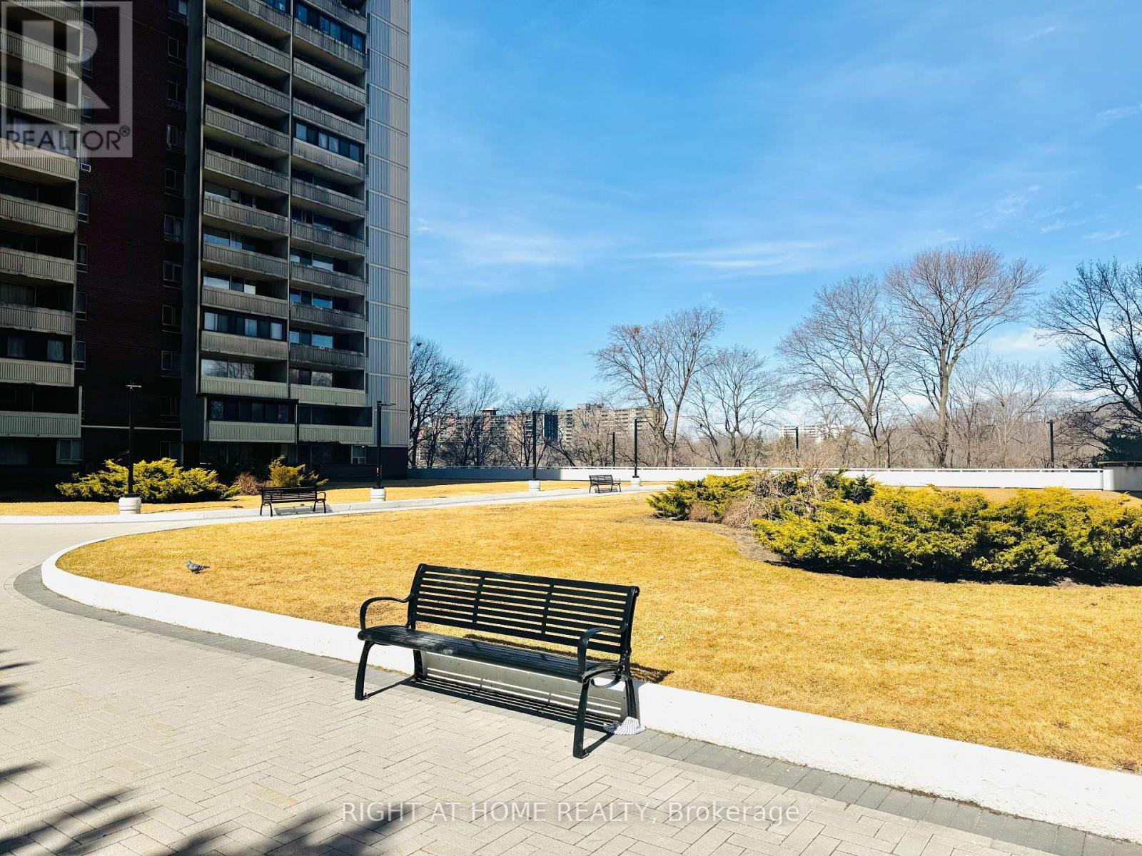 Property at 1202 - 1 MASSEY SQUARE image 2