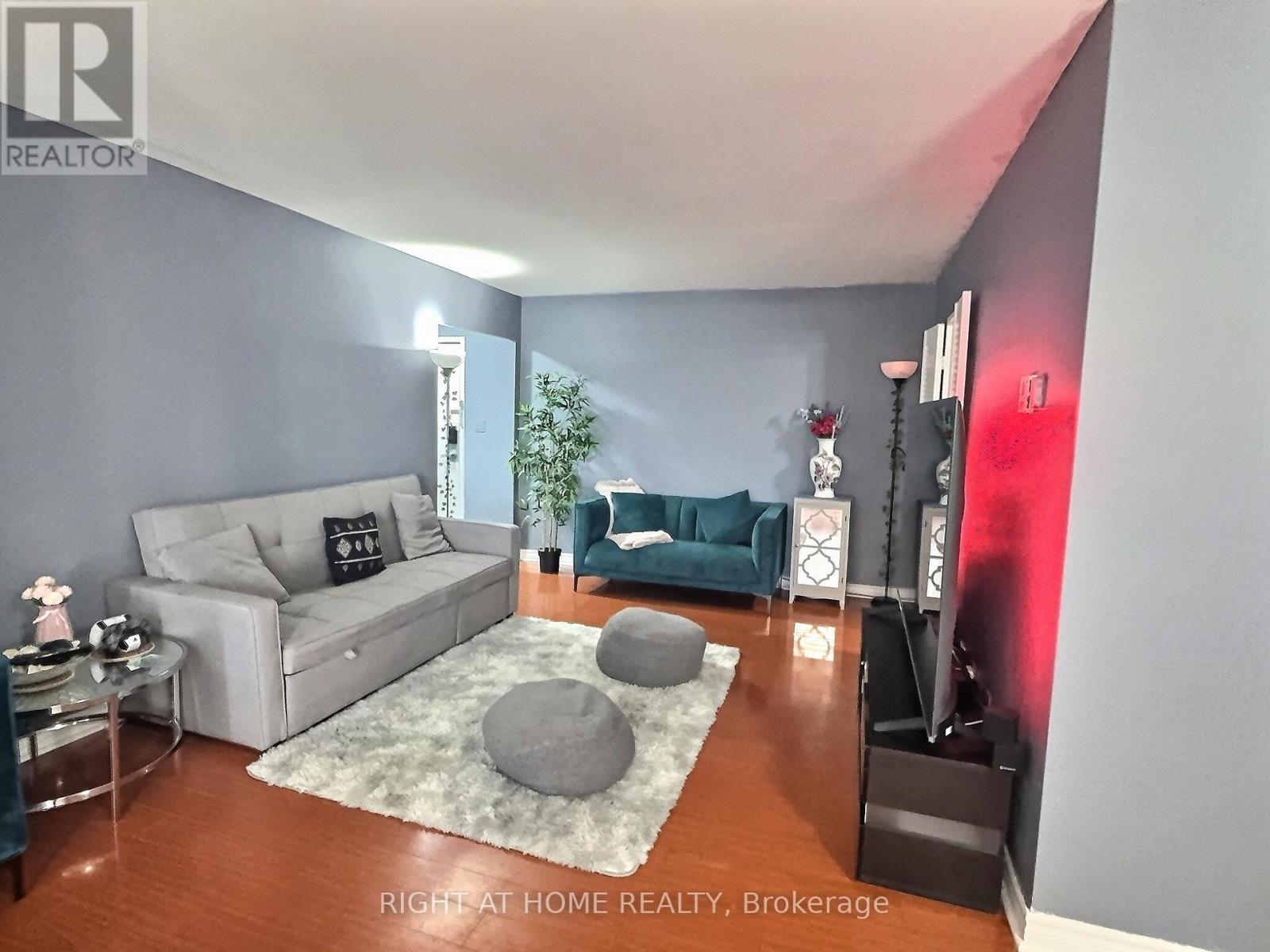1202 - 1 Massey Square, Toronto, Ontario  M4C 5L4 - Photo 24 - E12032669