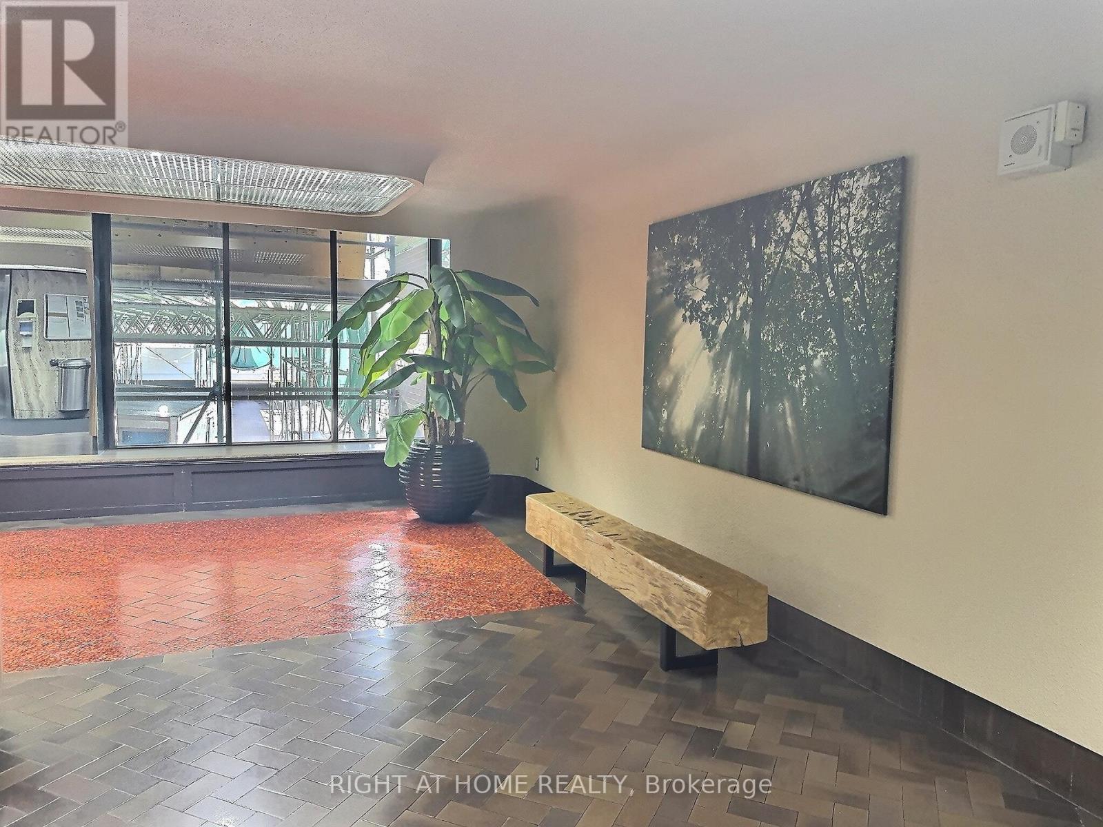 Property at 1202 - 1 MASSEY SQUARE image 5