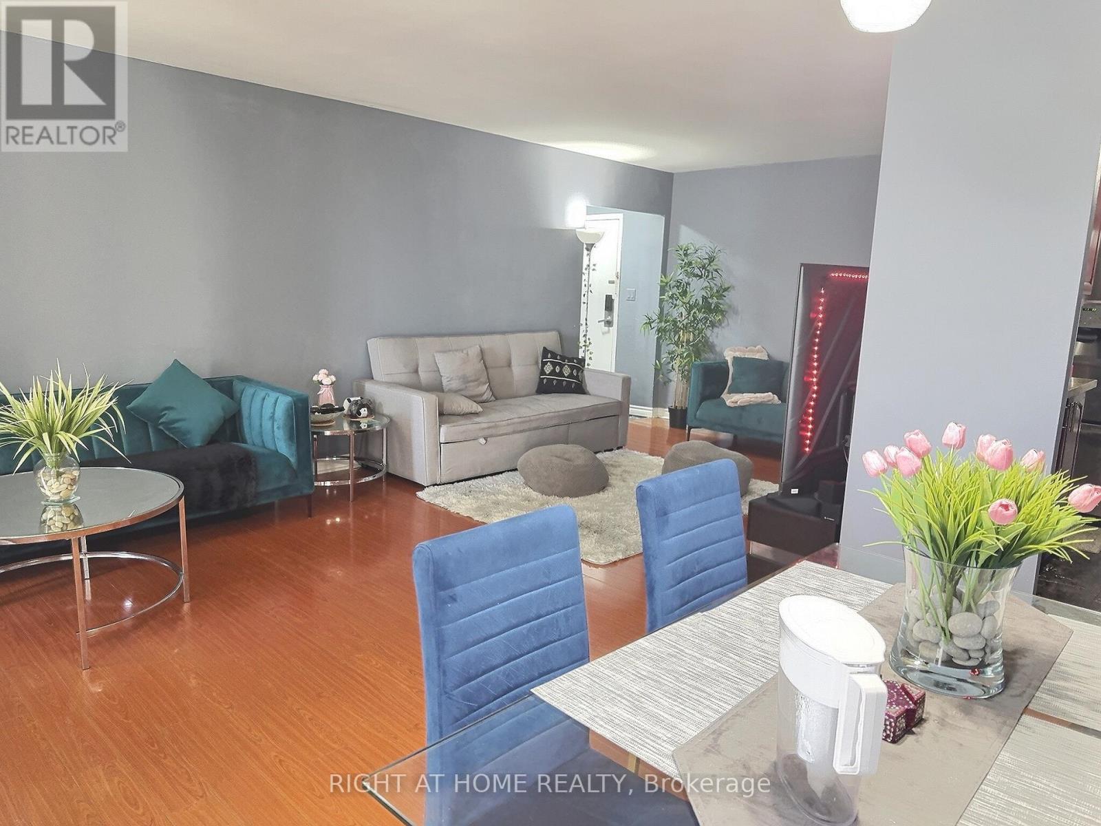 1202 - 1 Massey Square, Toronto, Ontario  M4C 5L4 - Photo 8 - E12032669