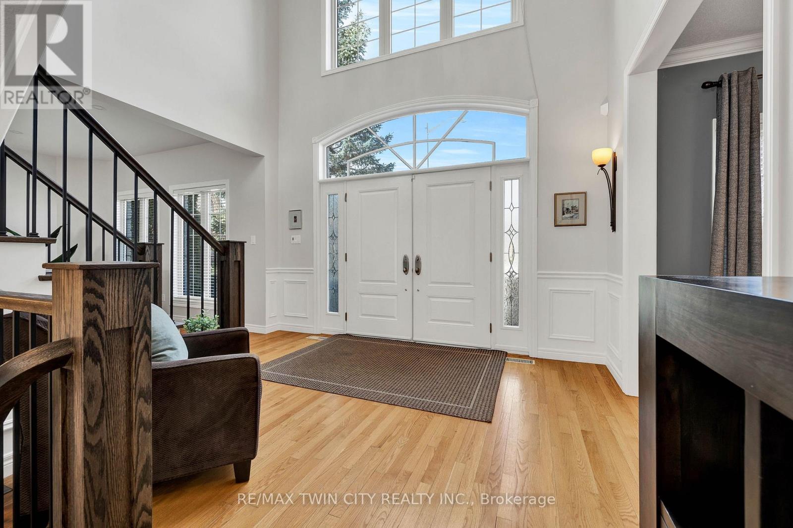 Property at 635 HONEYWOOD PLACE image 2