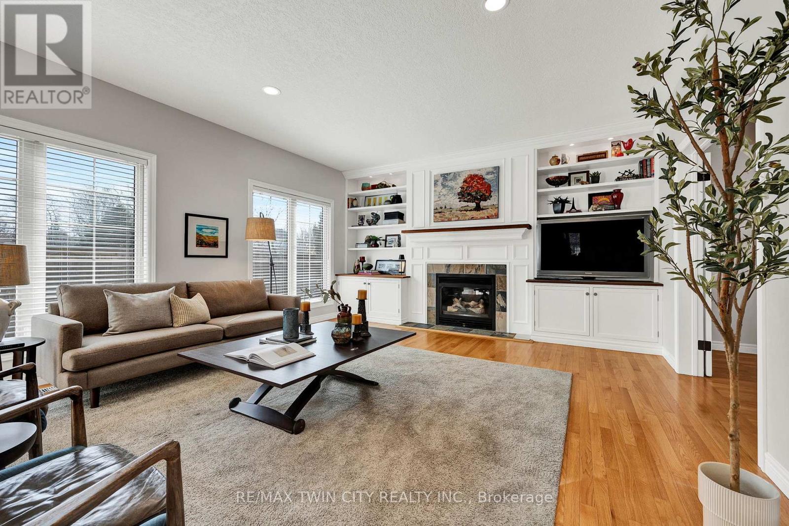 Property at 635 HONEYWOOD PLACE image 3