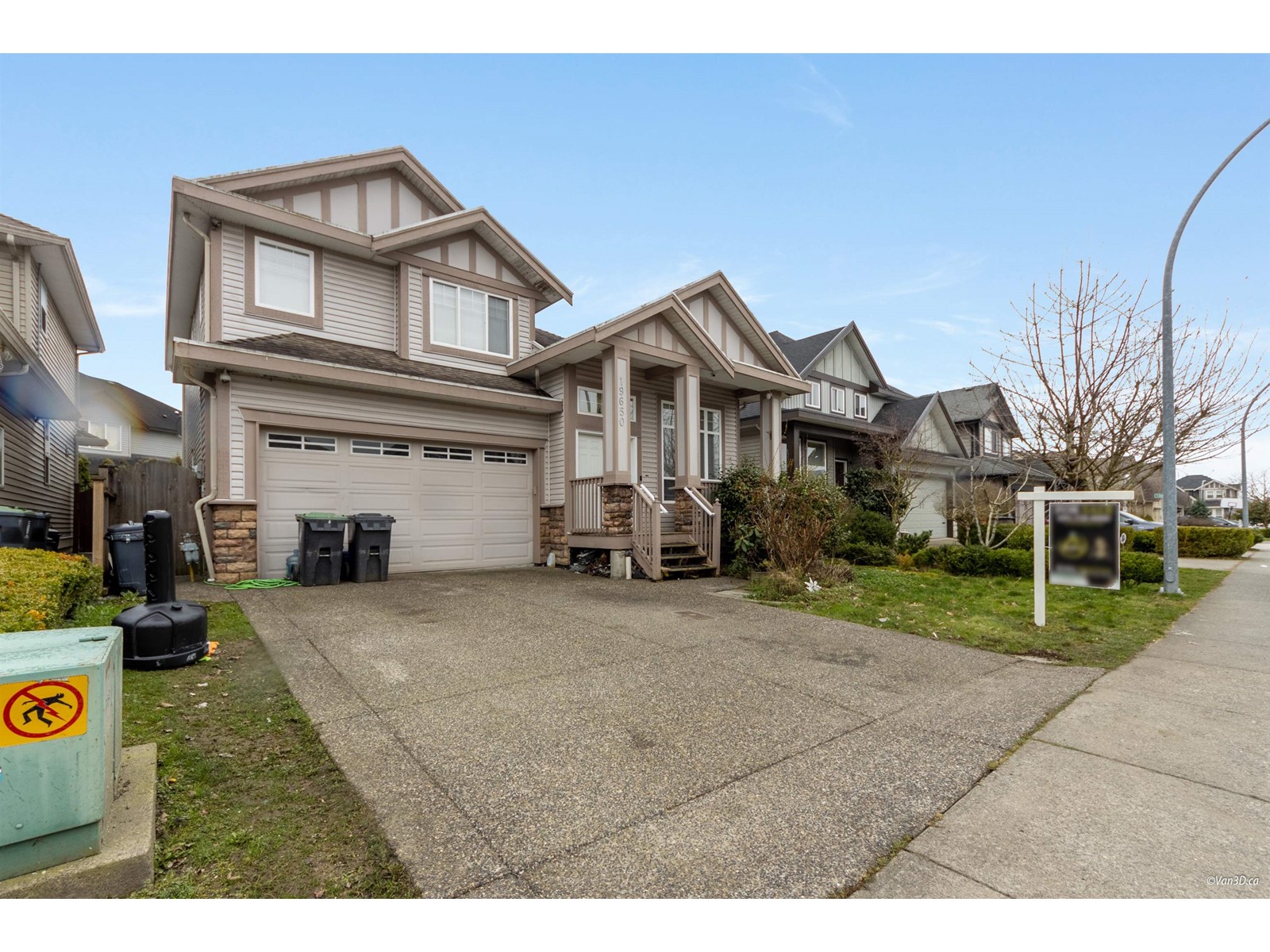 Property at 19650 73A AVENUE image 1
