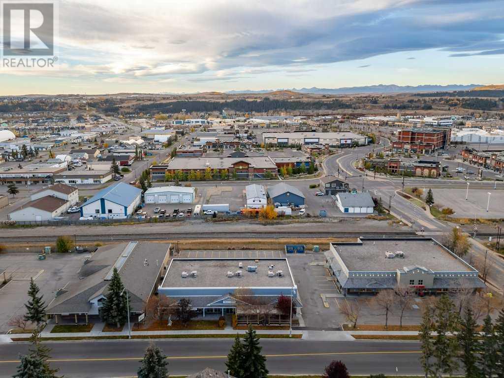 3, 185 First Street E, Cochrane, Alberta  T4C 1B1 - Photo 4 - A2203253