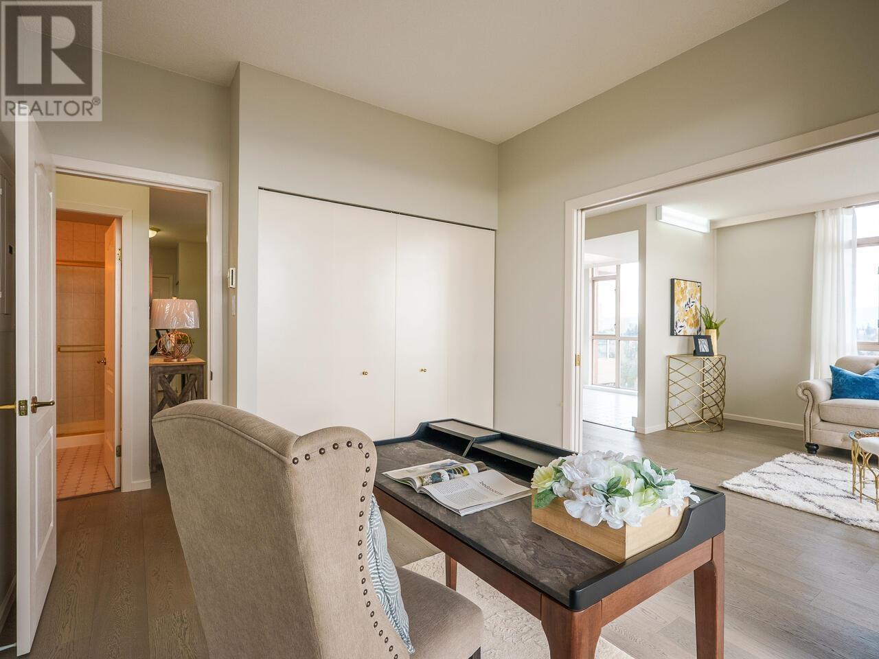 1706 6888 Station Hill Drive, Burnaby, British Columbia  V3N 4X5 - Photo 7 - R2979248