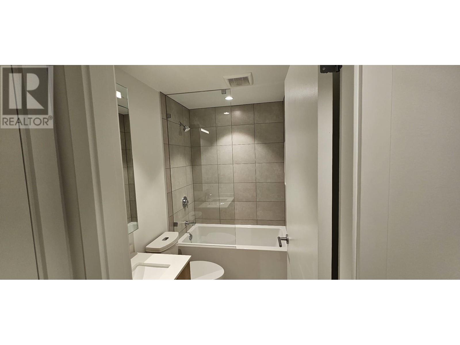 208 6085 Irmin Street, Burnaby, British Columbia  V5J 0J7 - Photo 7 - R2980296