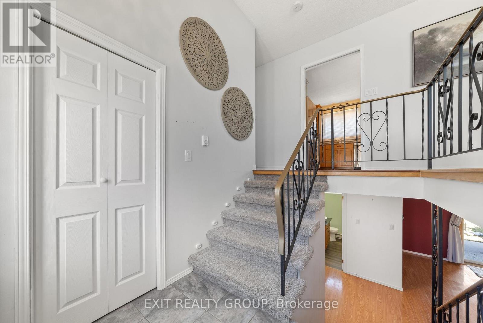Property at 37 GLENN DRIVE image 3