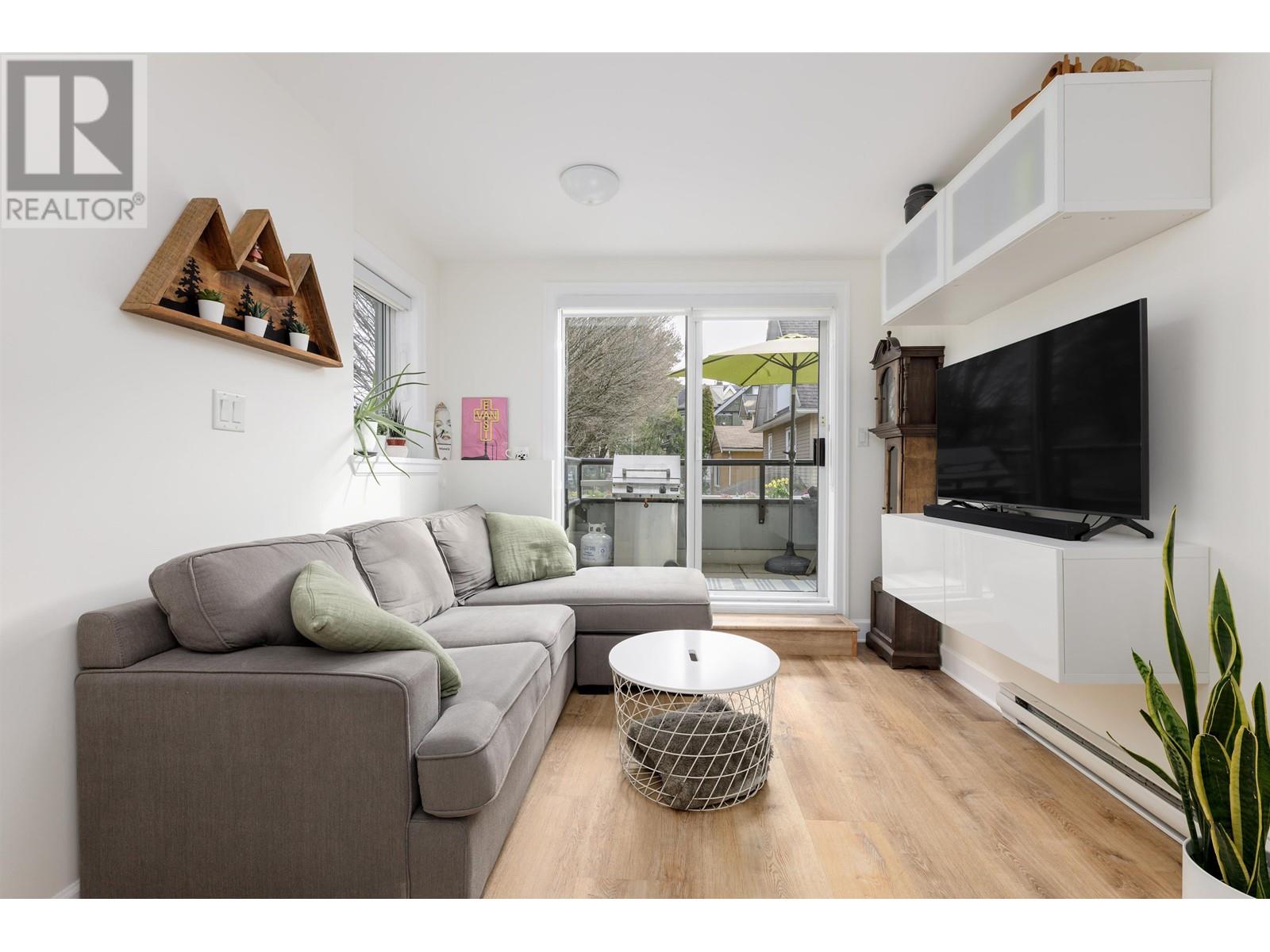 307 1718 VENABLES STREET, vancouver, British Columbia