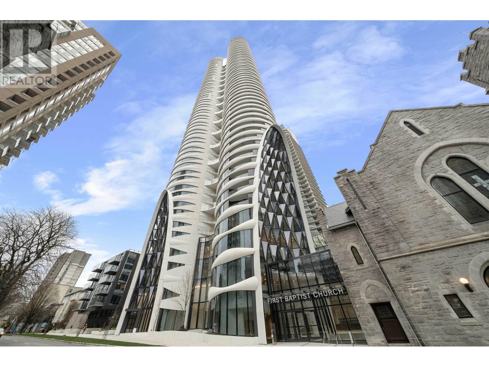 702 1033 NELSON STREET, vancouver, British Columbia