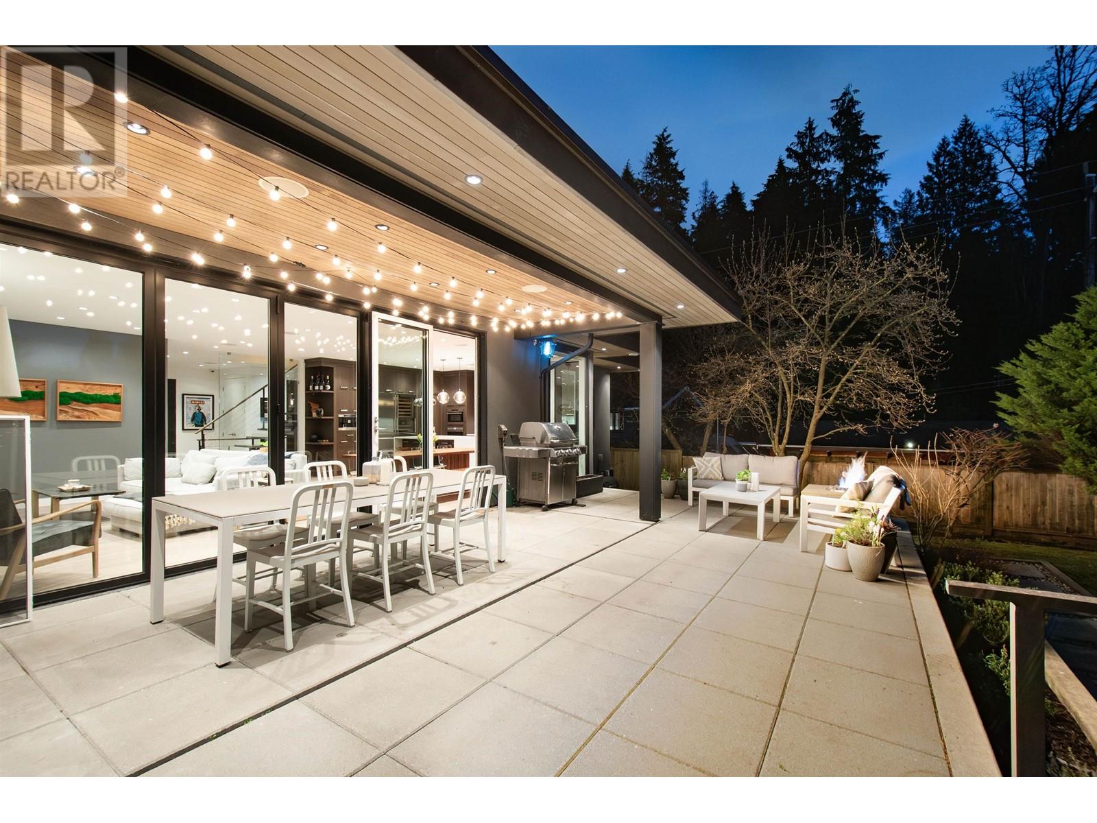 2725 Lyndene Road, North Vancouver, British Columbia  V7R 1E2 - Photo 38 - R2972787
