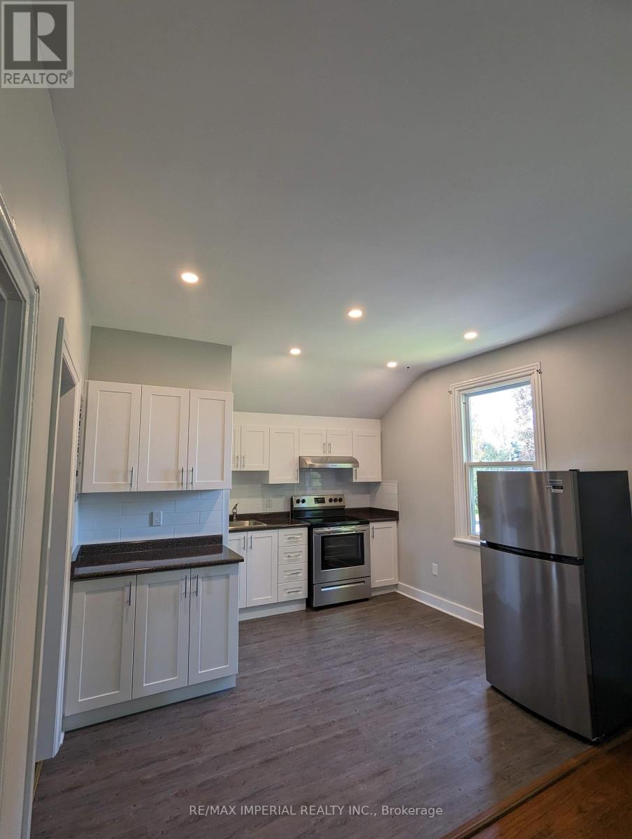UPPER - 2 HURON STREET, Kawartha Lakes, Ontario