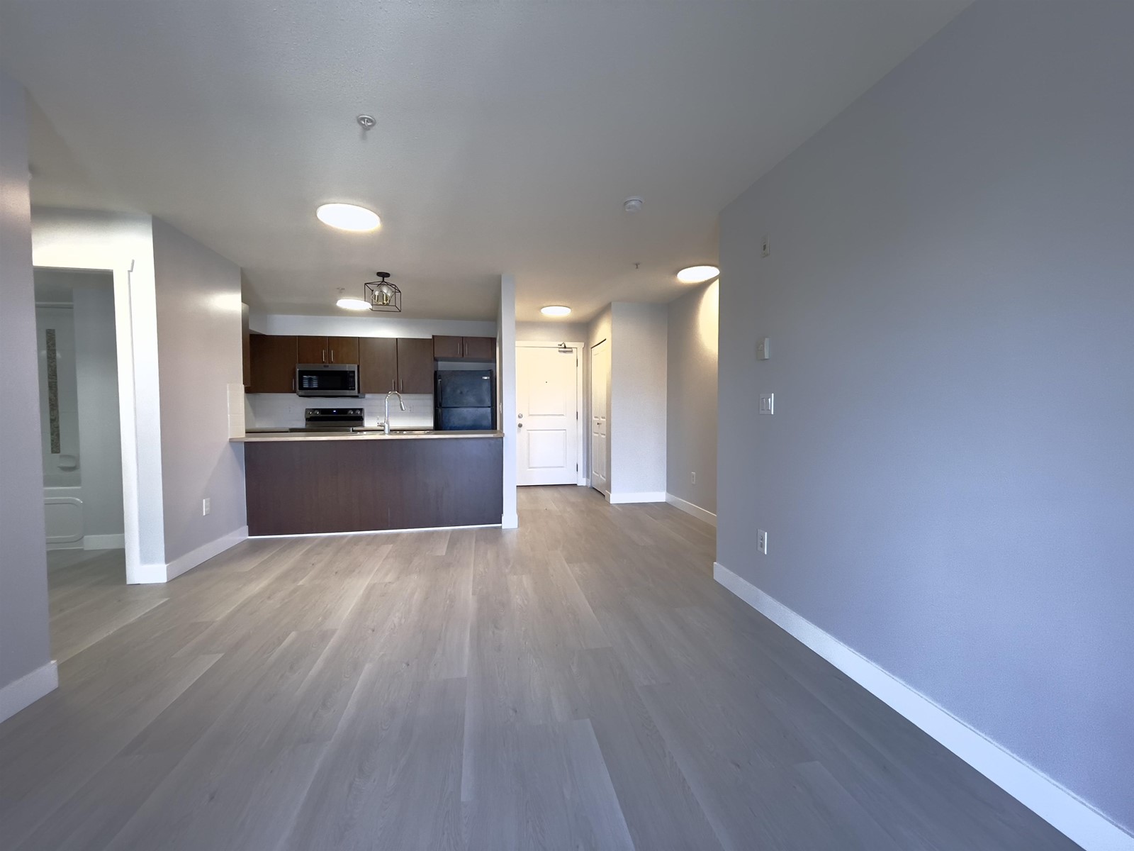 Property at 301 45567 YALE ROAD image 4