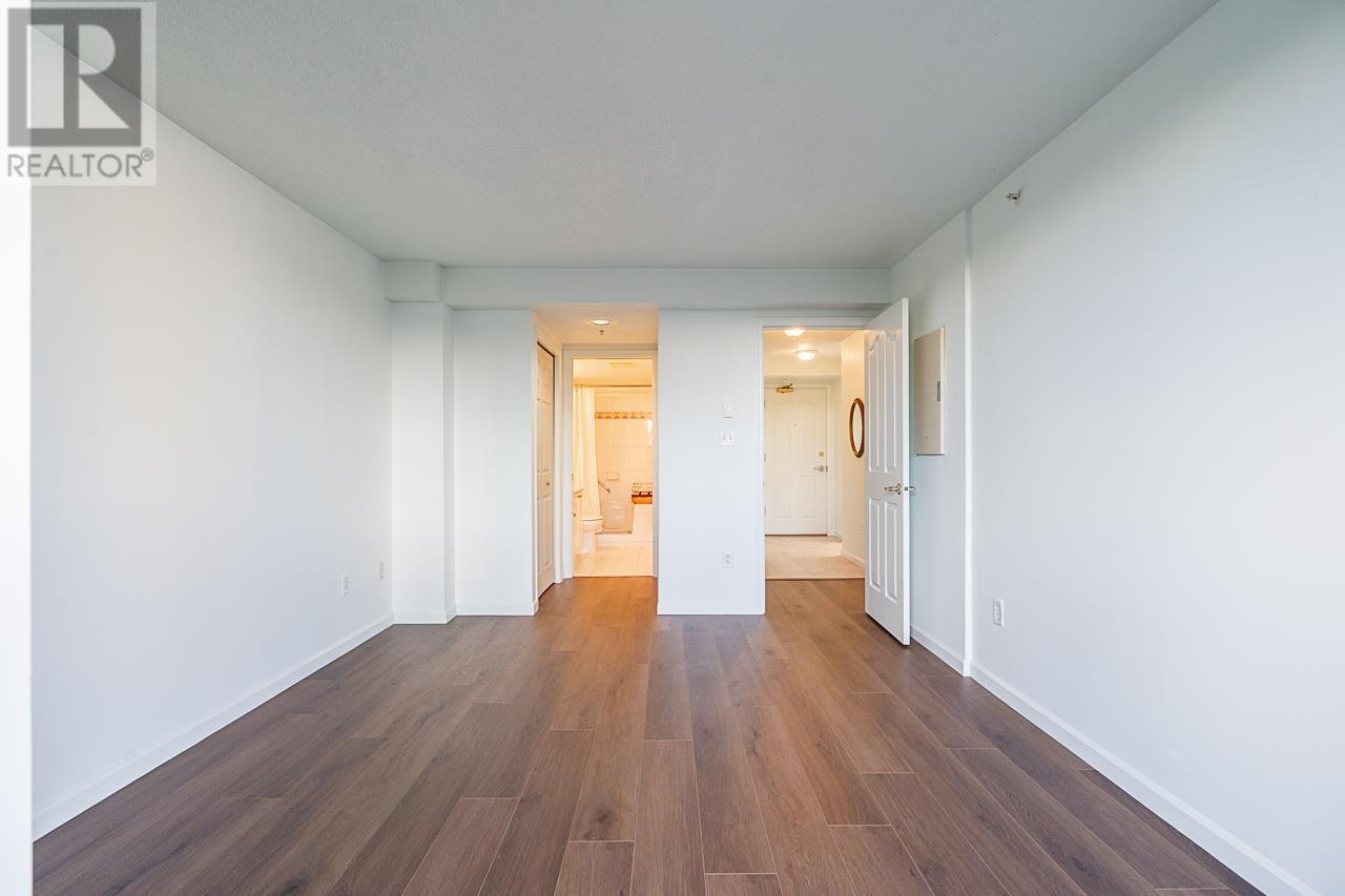 Listing Picture 15 of 25 : 304 6080 MINORU BOULEVARD, Richmond / 烈治文 - 魯藝地產 Yvonne Lu Group - MLS Medallion Club Member
