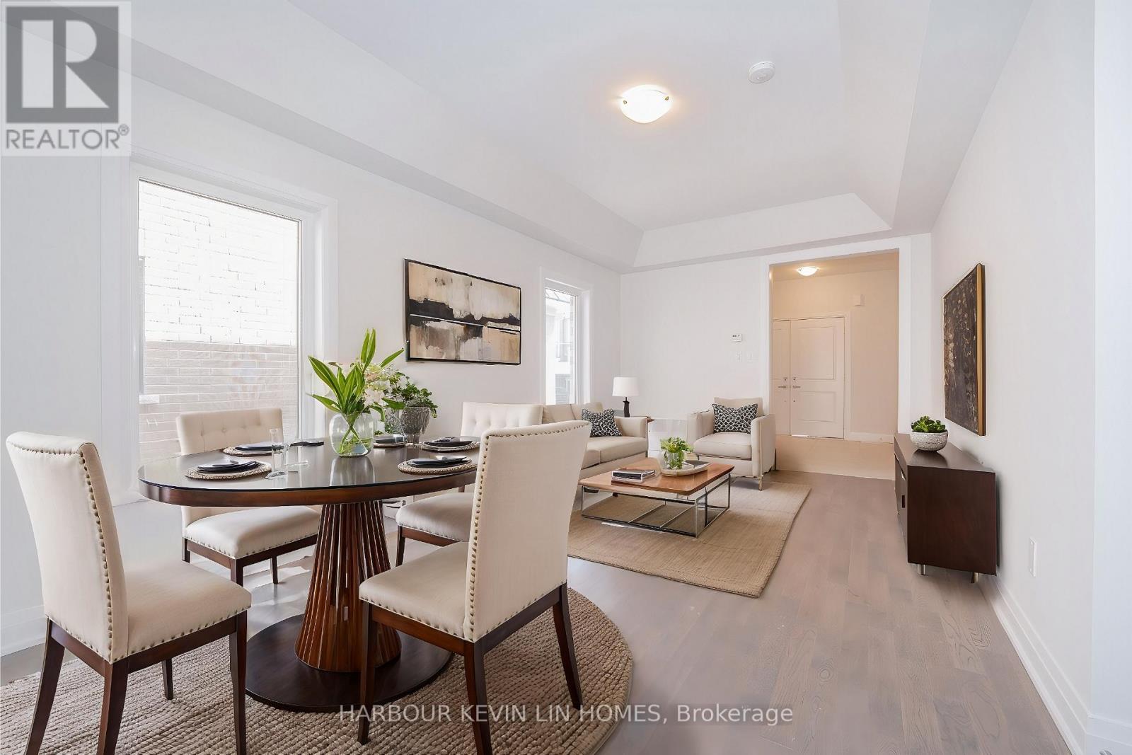 Property at 114 SEGUIN STREET image 4