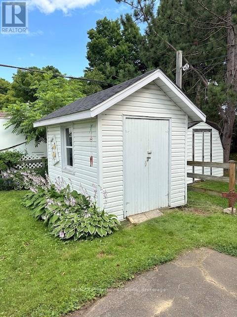 364 Bell Street, Pembroke, Ontario  K8A 2K4 - Photo 43 - X12032747