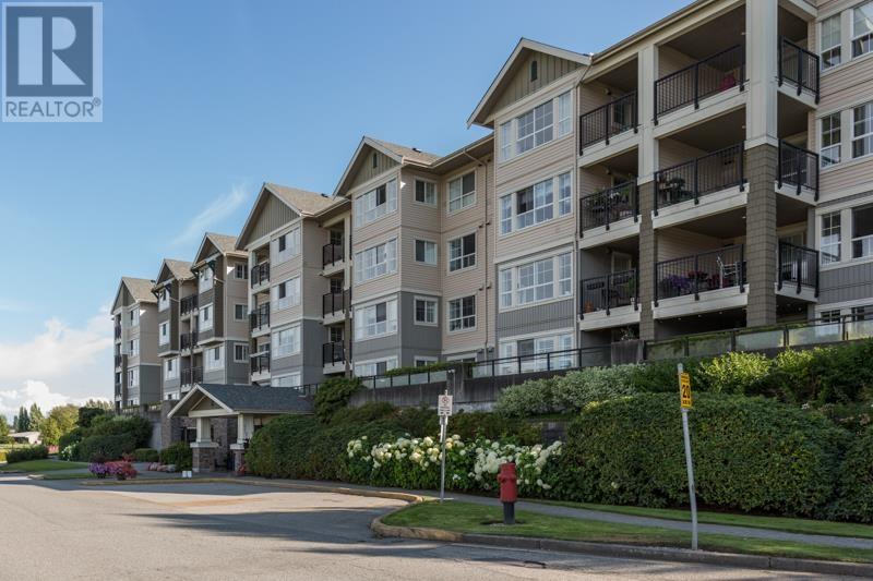 202 19673 Meadow Gardens Way, Pitt Meadows, British Columbia  V3Y 0A1 - Photo 37 - R2970302
