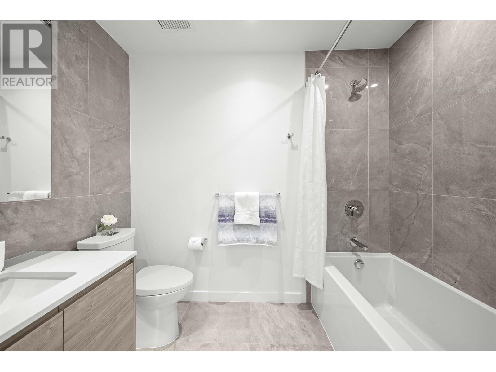1905 660 Quayside Drive, New Westminster, British Columbia  V3M 0P1 - Photo 19 - R2979544