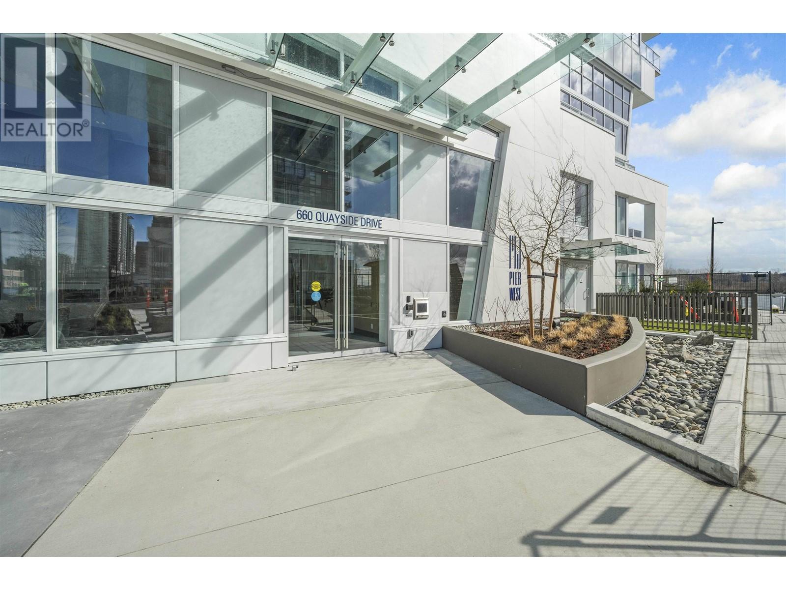1905 660 Quayside Drive, New Westminster, British Columbia  V3M 0P1 - Photo 23 - R2979544