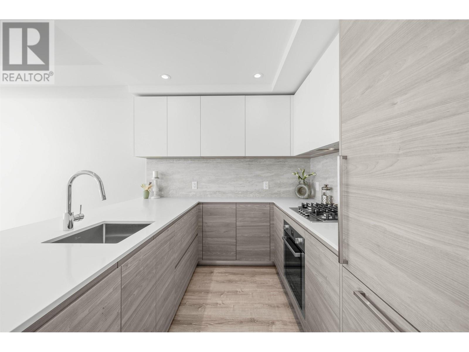 1905 660 Quayside Drive, New Westminster, British Columbia  V3M 0P1 - Photo 5 - R2979544