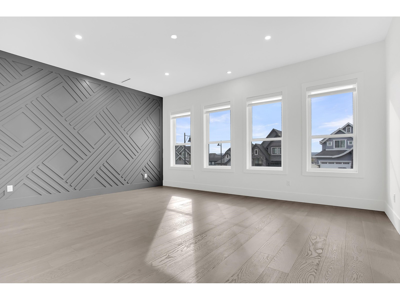 16633 Bell Road, Surrey, British Columbia  V3S 1H7 - Photo 10 - R2980143