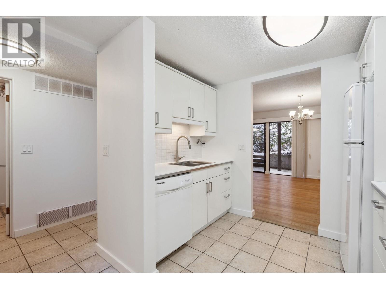 2933 Capilano Road, North Vancouver, British Columbia  V7R 4H4 - Photo 11 - R2976839