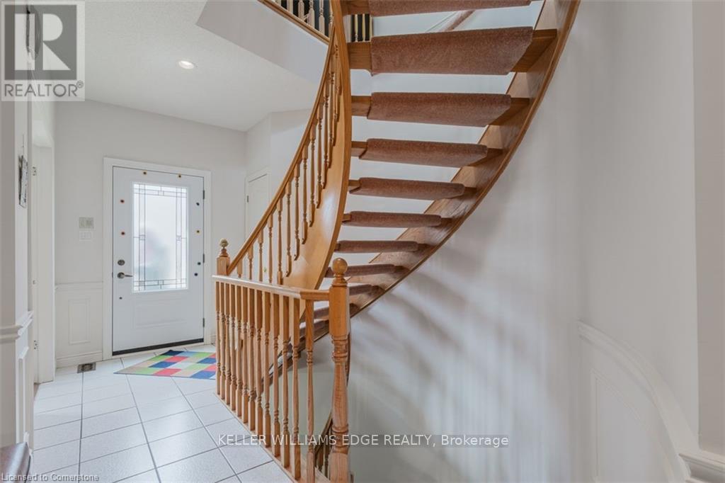 Property at 2 - 2407 WOODWARD AVENUE image 4