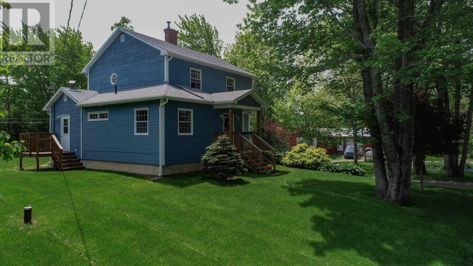 2380 Highway 360, Harbourville, Nova Scotia  B0P 1J0 - Photo 2 - 202505320