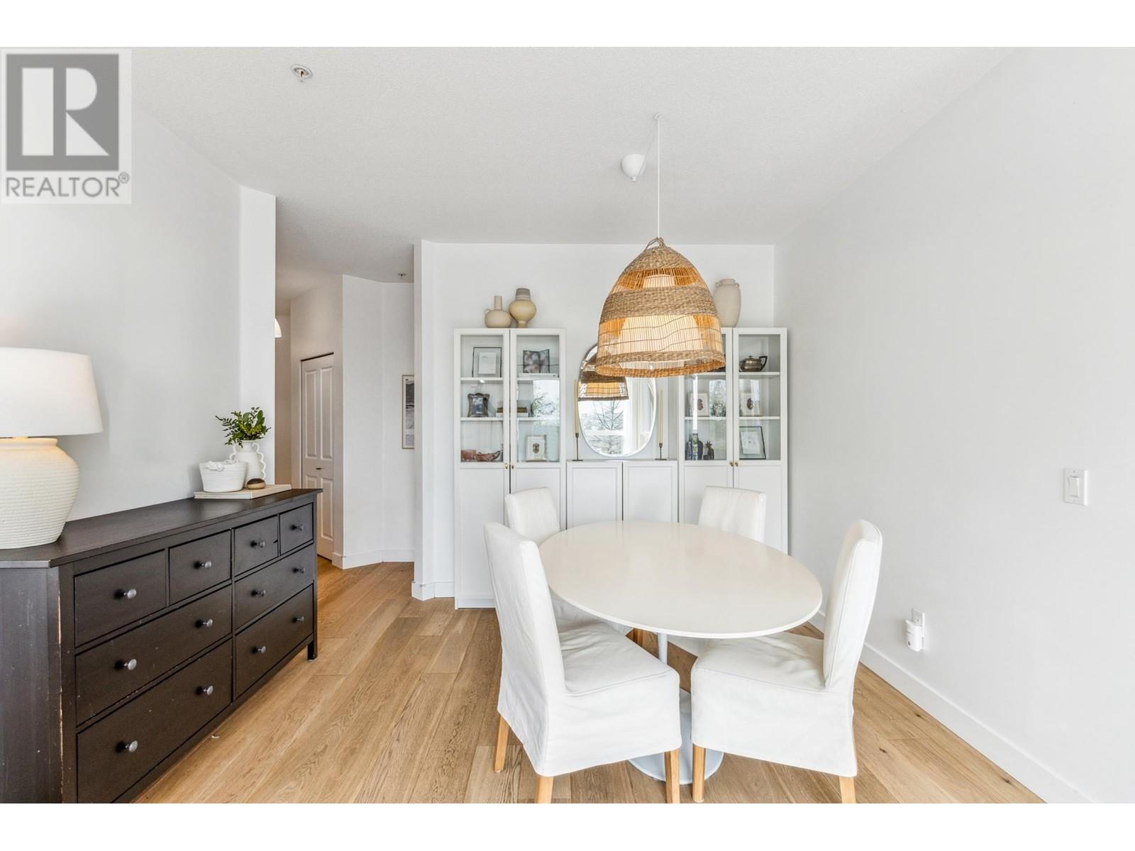 208 717 Chesterfield Avenue, North Vancouver, British Columbia  V7M 3L8 - Photo 6 - R2980439