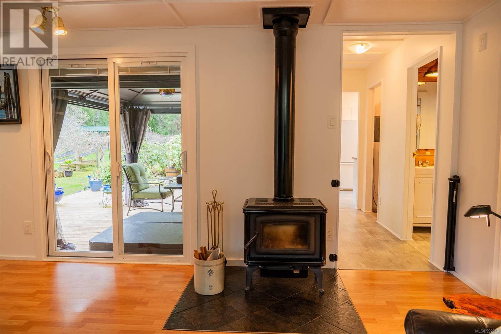3780 Privateers Rd, Pender Island, British Columbia  V0N 2M2 - Photo 29 - 992360
