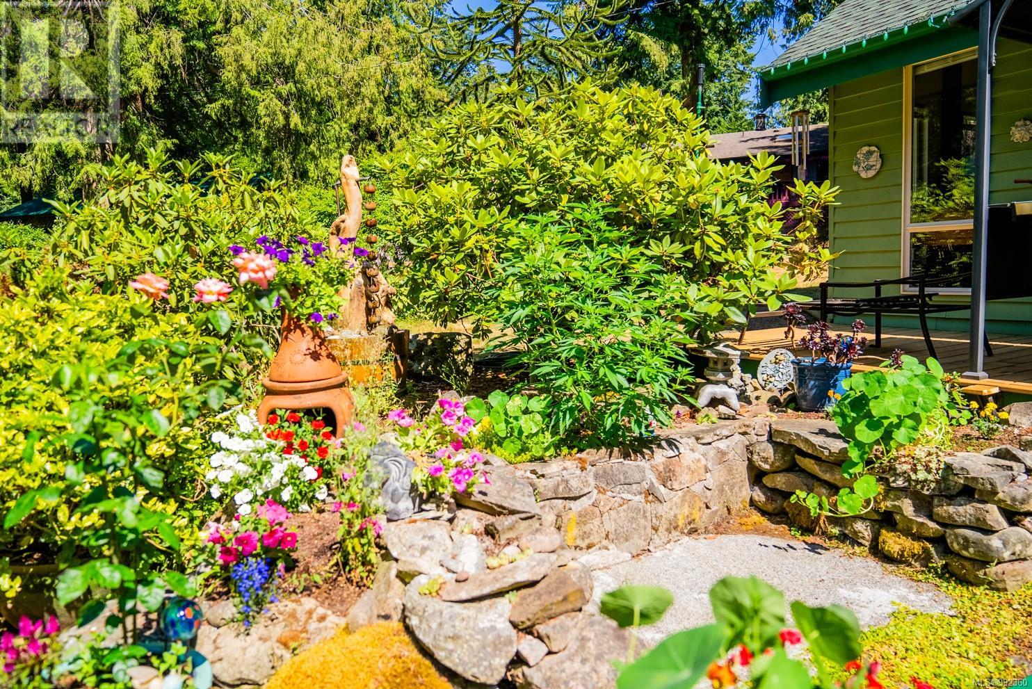 3780 Privateers Rd, Pender Island, British Columbia  V0N 2M2 - Photo 4 - 992360