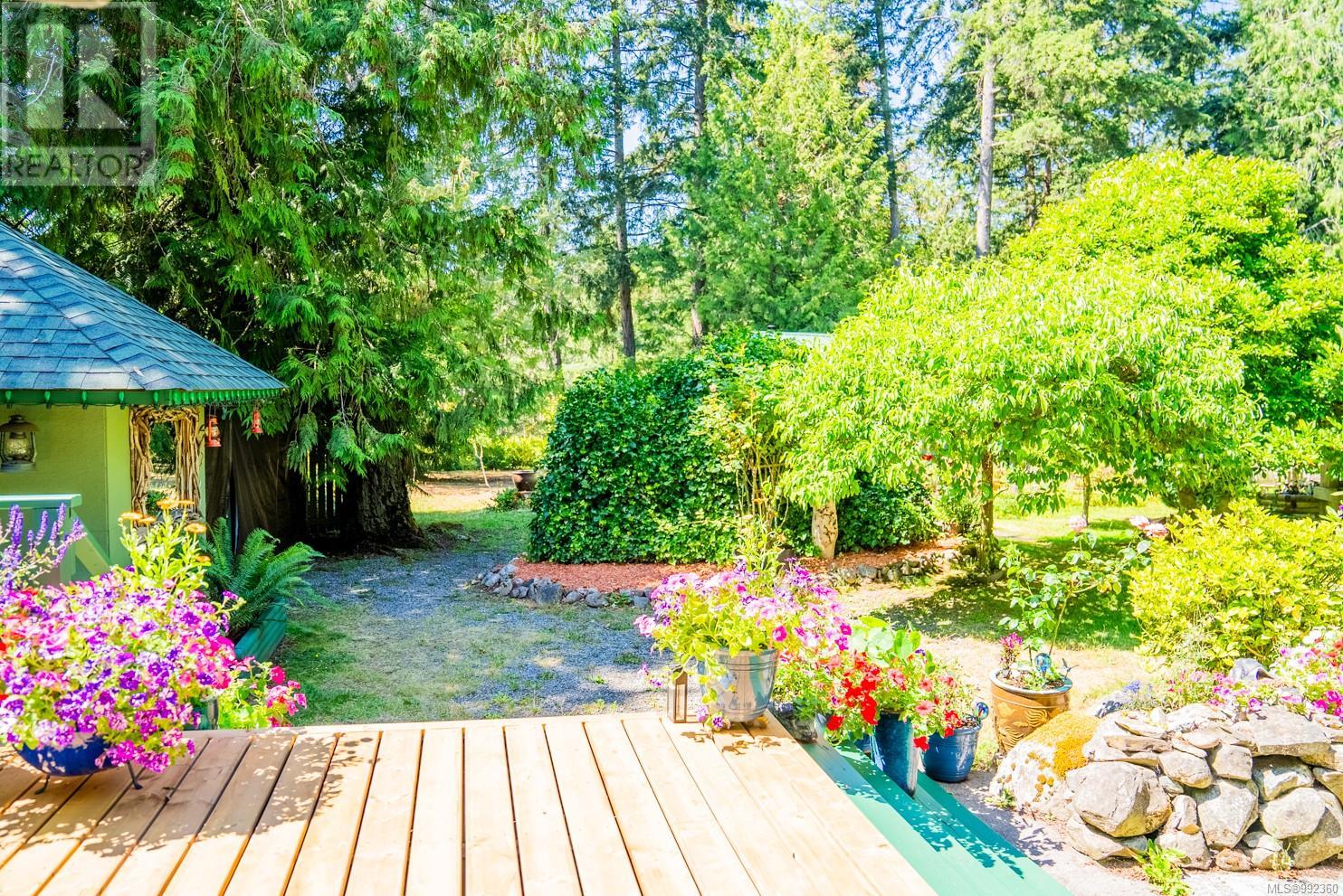 3780 Privateers Rd, Pender Island, British Columbia  V0N 2M2 - Photo 7 - 992360