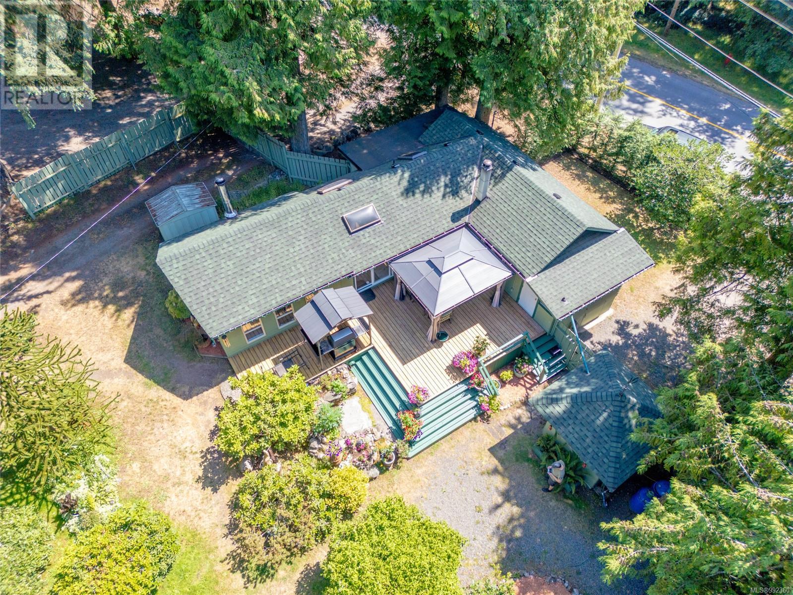 3780 Privateers Rd, Pender Island, British Columbia  V0N 2M2 - Photo 86 - 992360