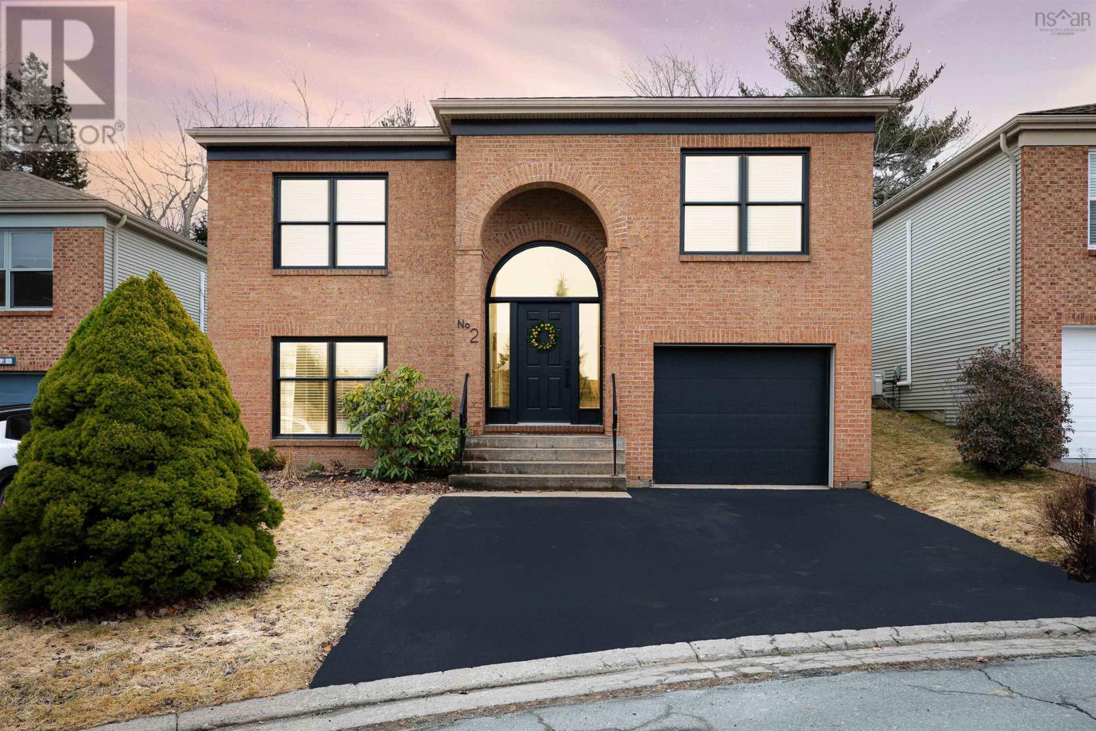 2 Clipper Court, bedford, Nova Scotia