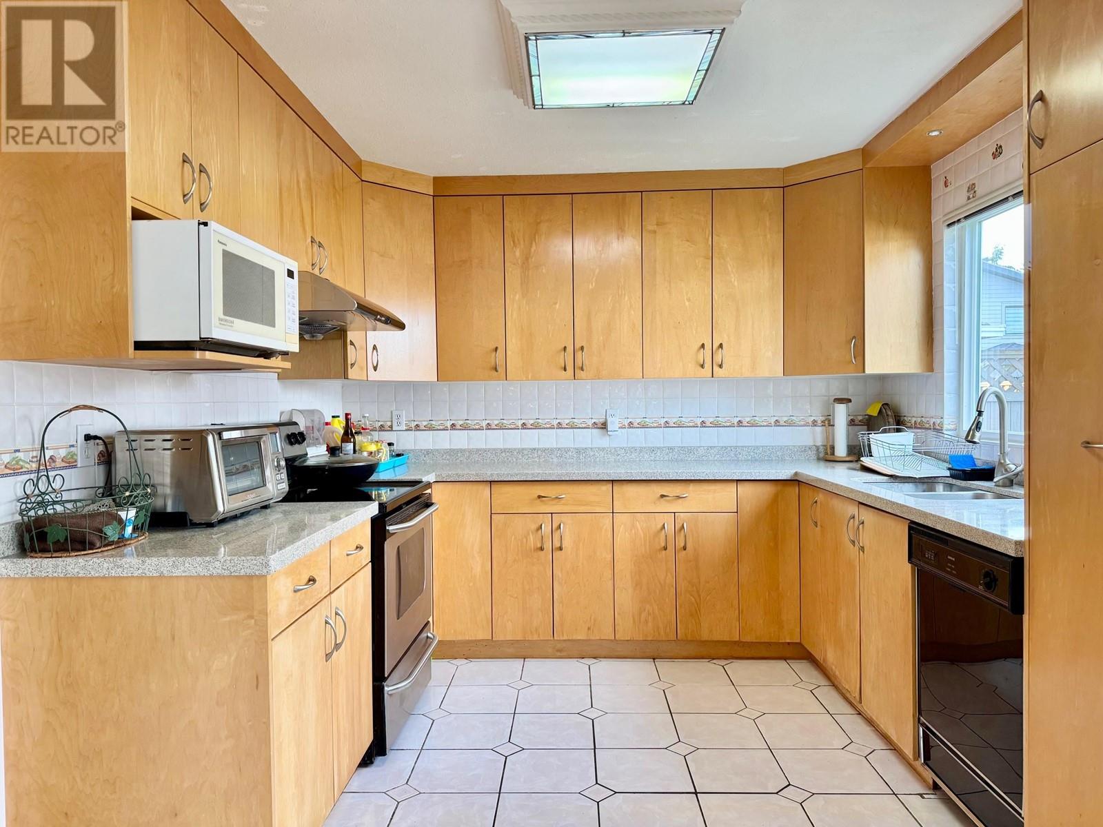 Property at 9317 DIXON AVENUE image 5