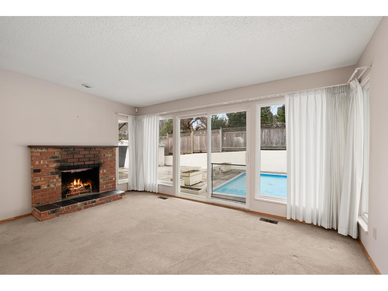 8857 Delvista Drive, Delta, British Columbia  V4C 4A7 - Photo 4 - R2979977