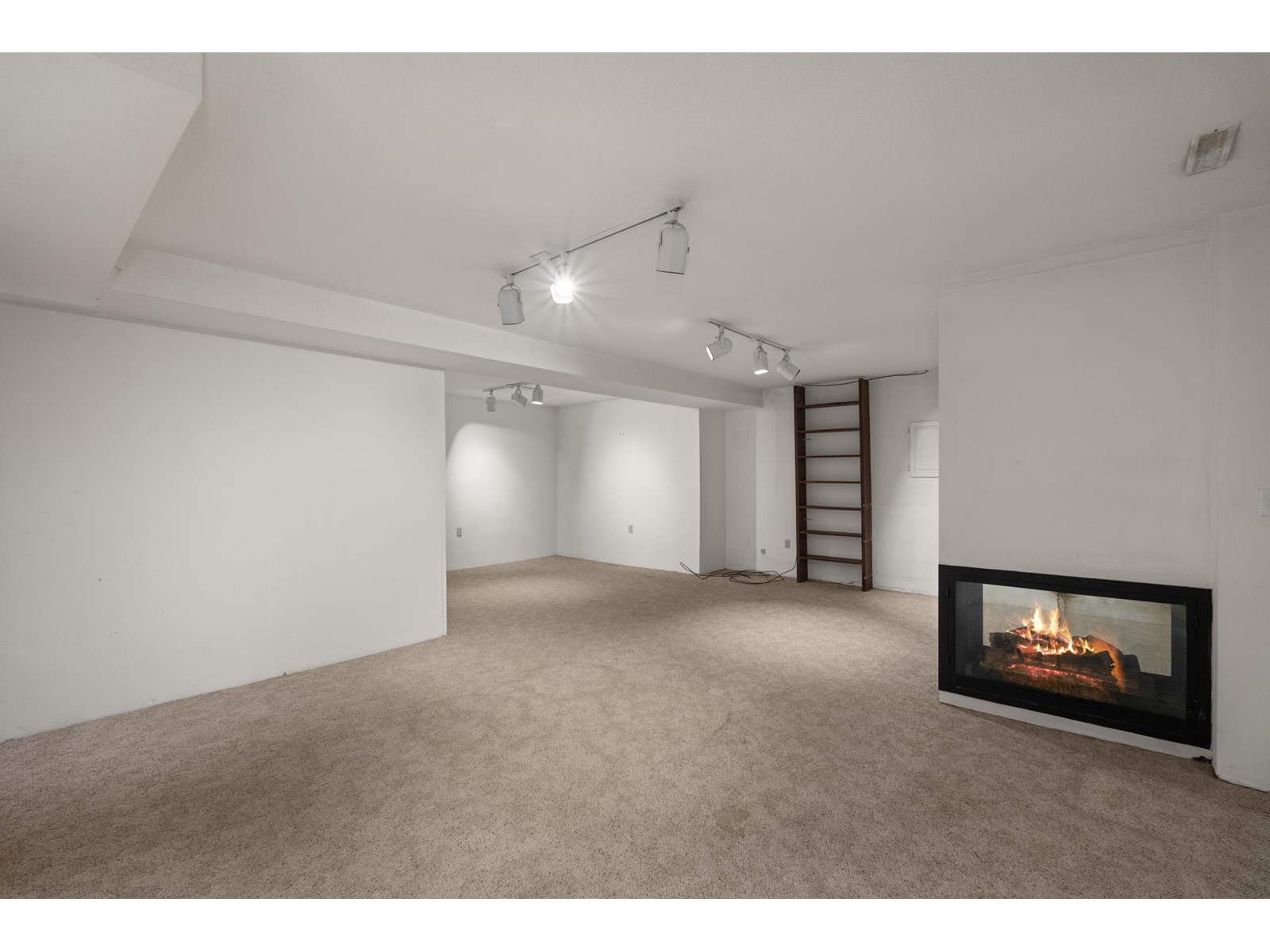 8857 Delvista Drive, Delta, British Columbia  V4C 4A7 - Photo 15 - R2979977
