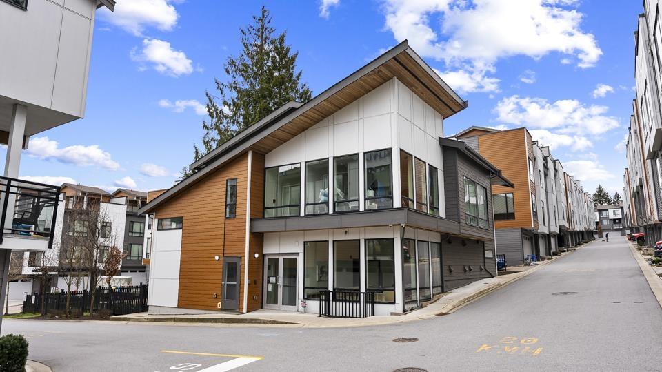 71 16433 19 Avenue, Surrey, British Columbia  V3Z 0Z1 - Photo 2 - R2980395