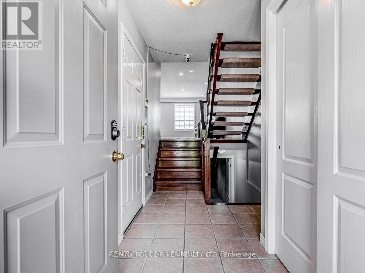 Property at 10 FAIRHAVEN DRIVE image 3