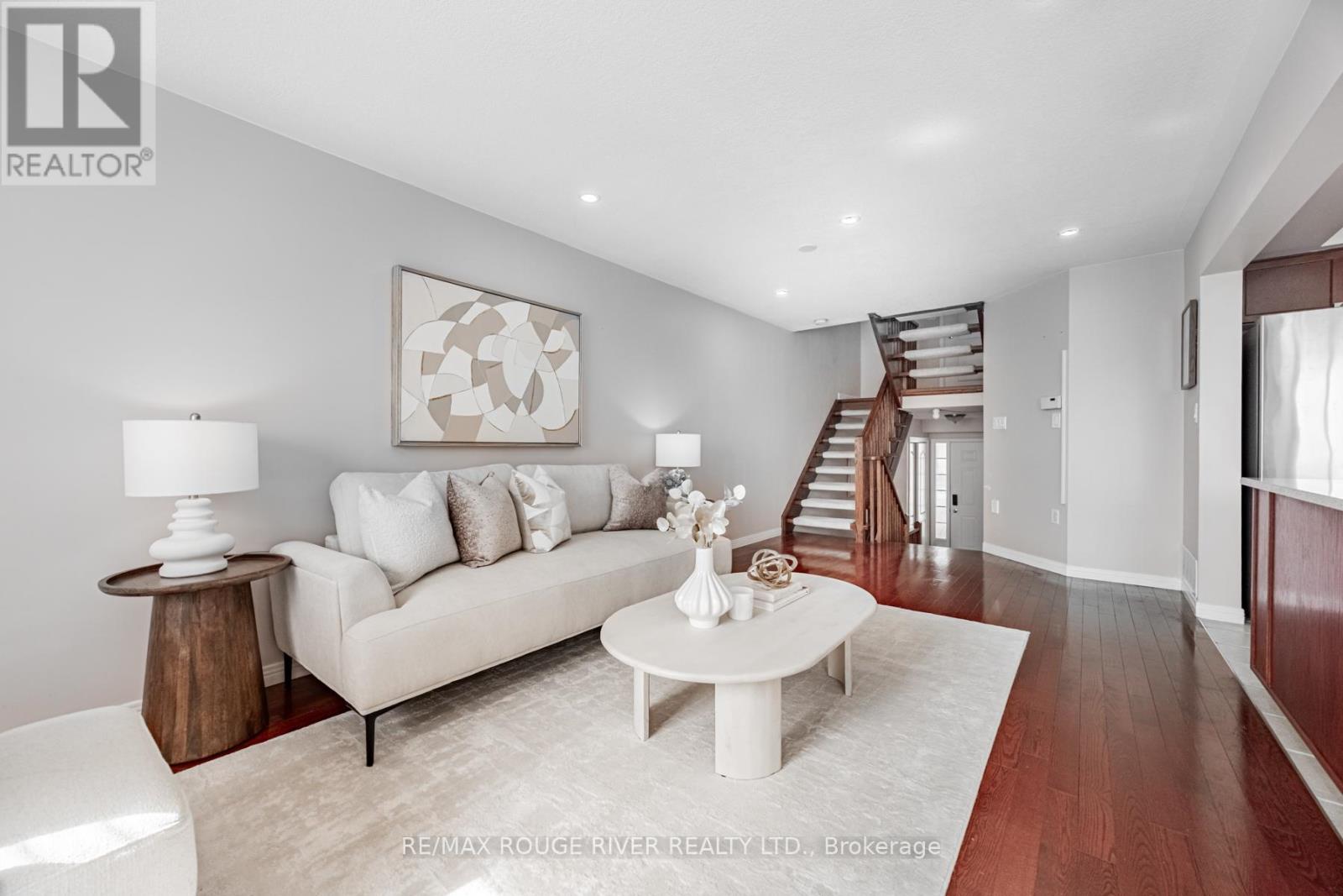 Property at 10 FAIRHAVEN DRIVE image 4