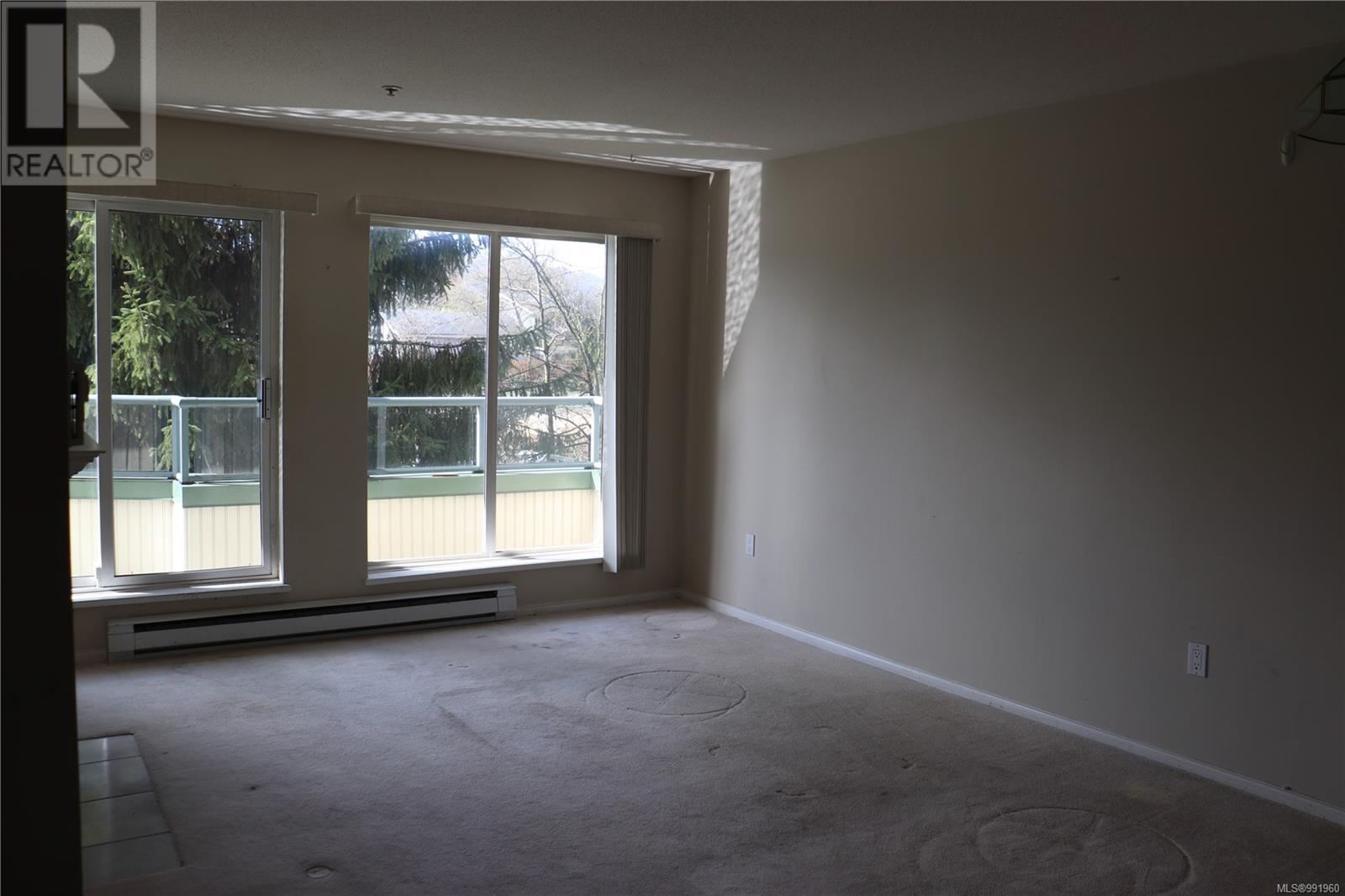 Property at 416 1685 Estevan Rd image 3