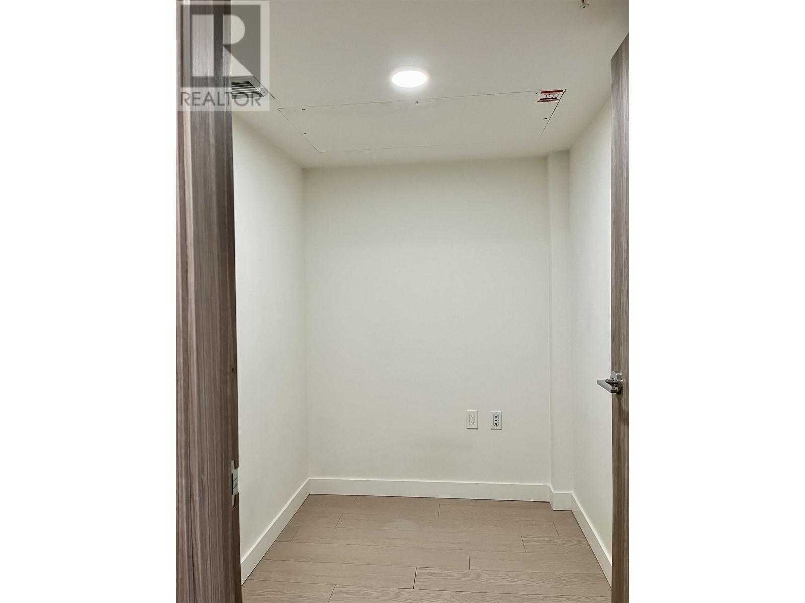 711 455 Sw Marine Drive, Vancouver, British Columbia  V5X 0H3 - Photo 8 - R2971142