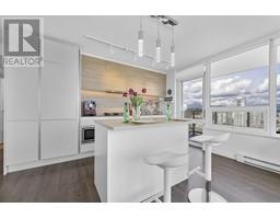 2802 908 QUAYSIDE DRIVE, New Westminster, British Columbia