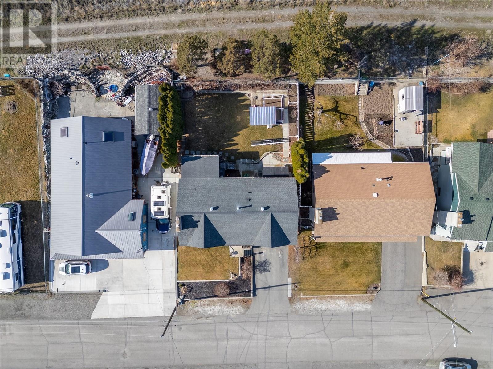 Property at 531 PINE Street image 3