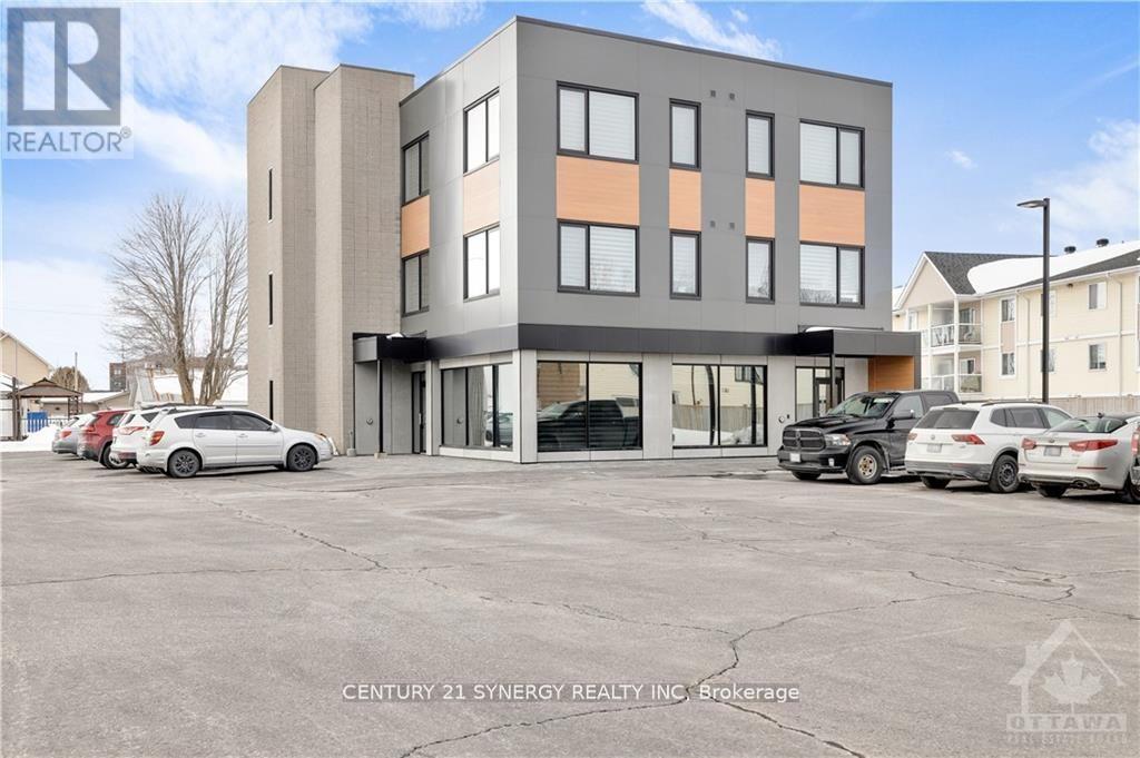 305 - 787 Principale Street, Casselman, Ontario  K0A 1M0 - Photo 1 - X12032961