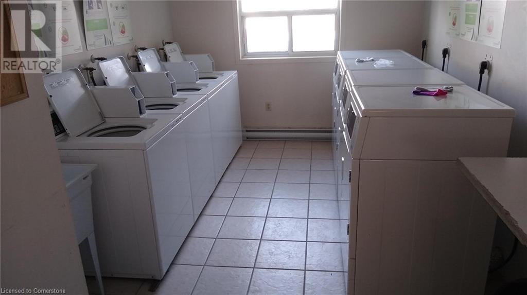 Property at 150 PARK Avenue E Unit# 104 image 5