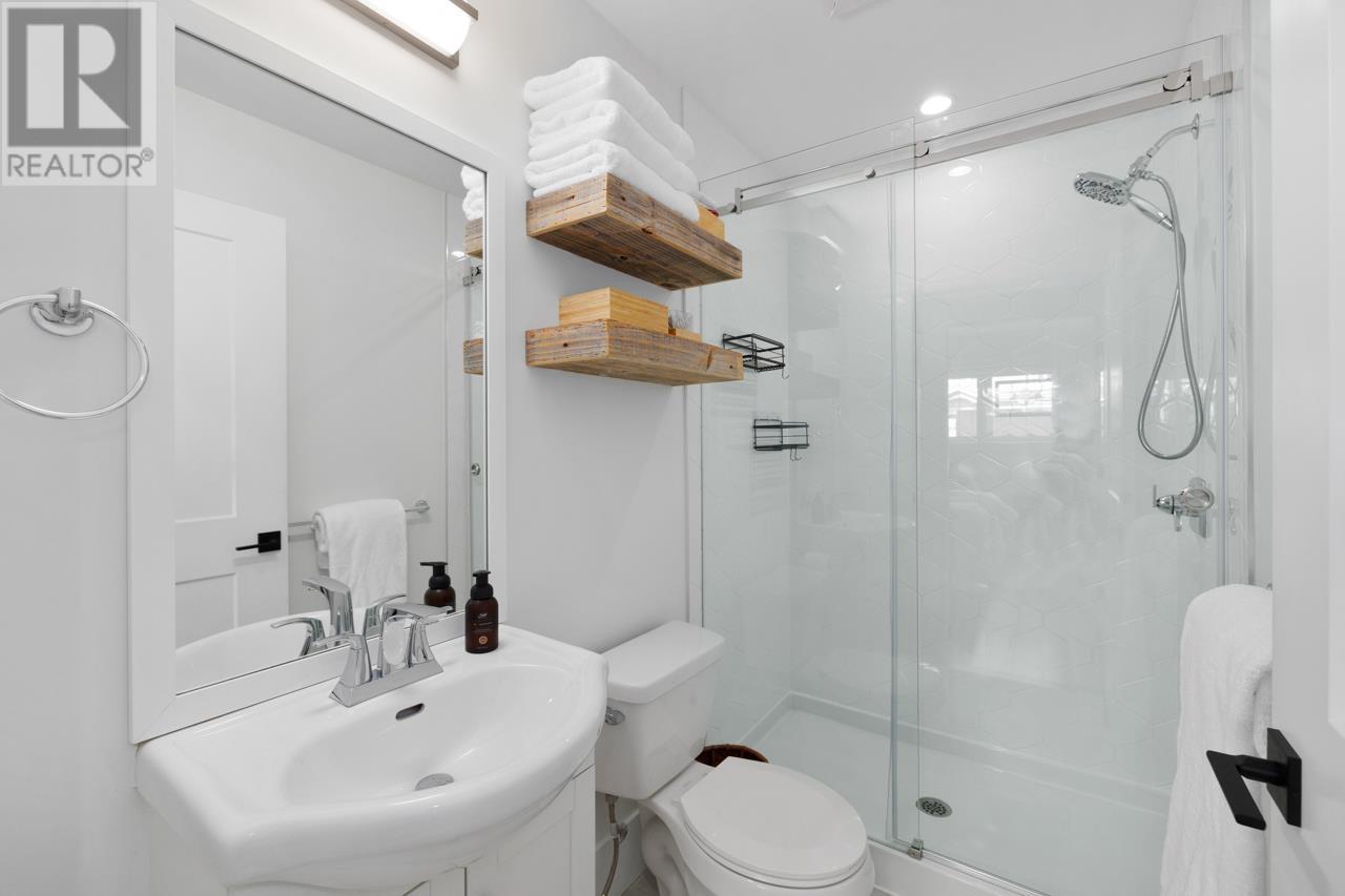 2248 Grant Street, Vancouver, British Columbia  V5L 2Z7 - Photo 24 - R2977615