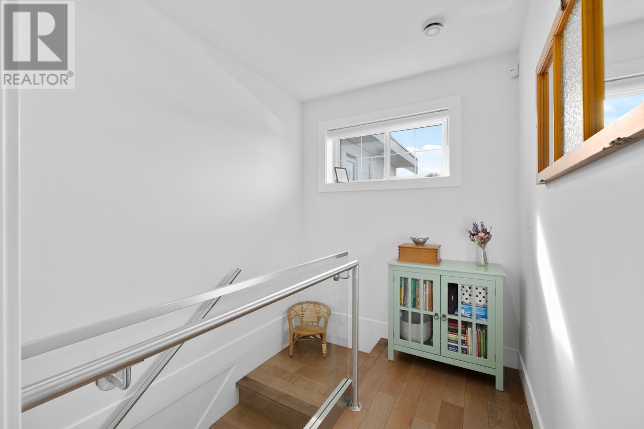 2248 Grant Street, Vancouver, British Columbia  V5L 2Z7 - Photo 15 - R2977615