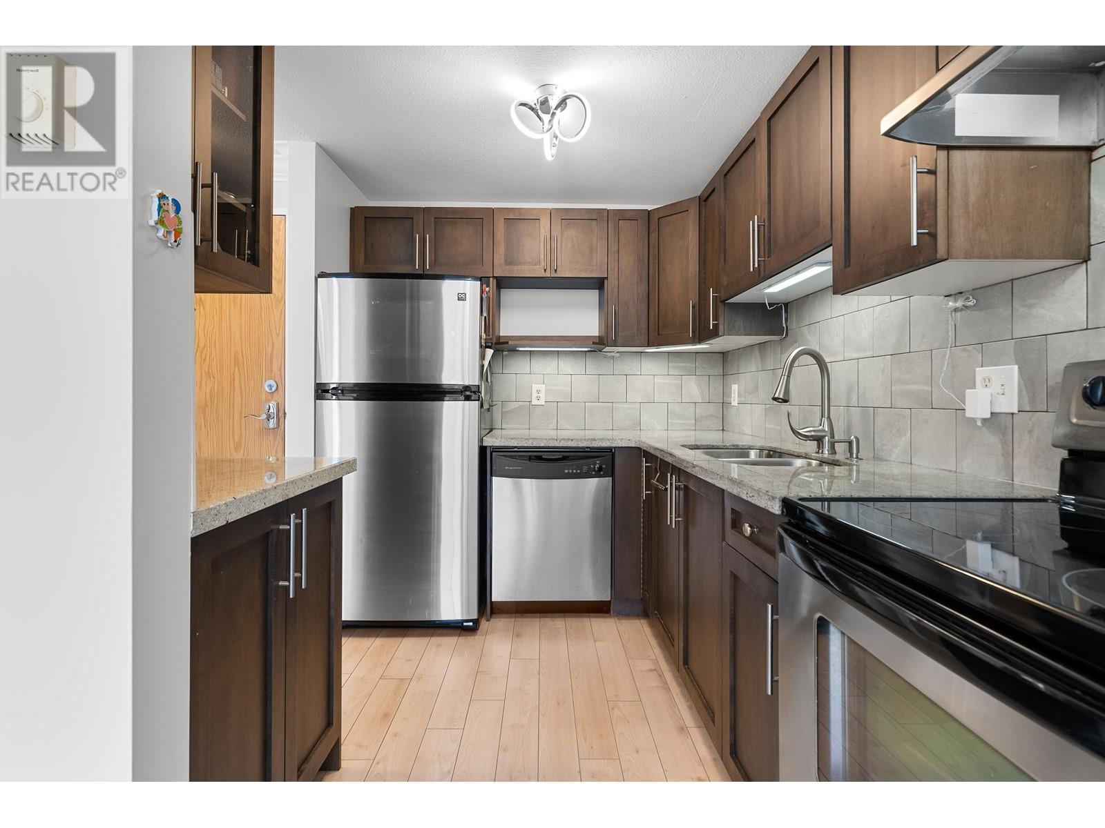 320 7431 Blundell Road, Richmond, British Columbia  V6Y 3G8 - Photo 14 - R2979311